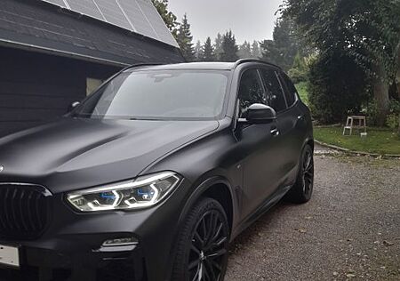 BMW X5 M50i Frozen Black Mattlack | VOLL | Garantie