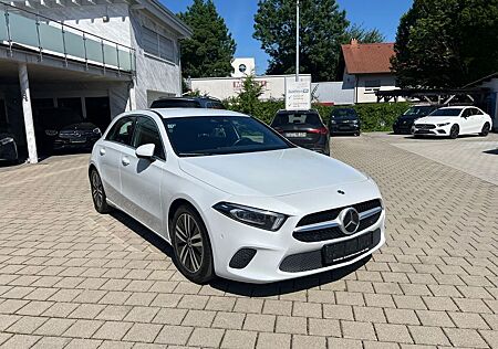 Mercedes-Benz A 200 *MBUX*Multibeam*Distr.*360°Ambiente*