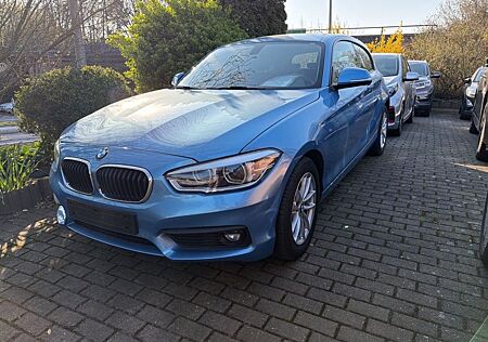 BMW 118 i Advantage
