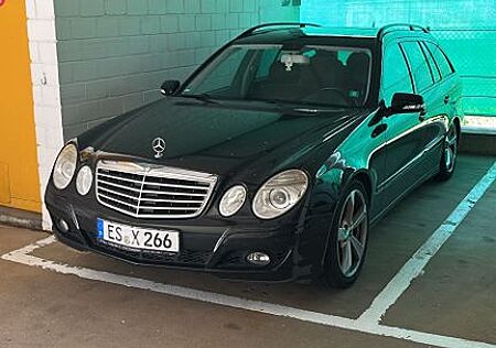 Mercedes-Benz E 200 KOMPRESSOR T CLASSIC Classic