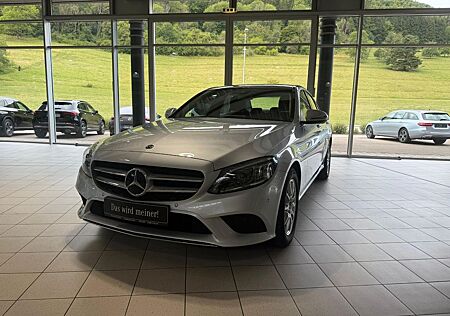 Mercedes-Benz C 180 Multibeam / Navi / Sitzheizung / Kamera