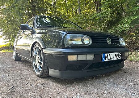 VW Golf Volkswagen 1.8 Syncro 4x4 Allrad