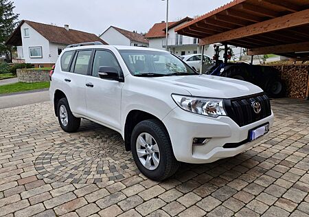 Toyota Land Cruiser 2.8 D-4D -