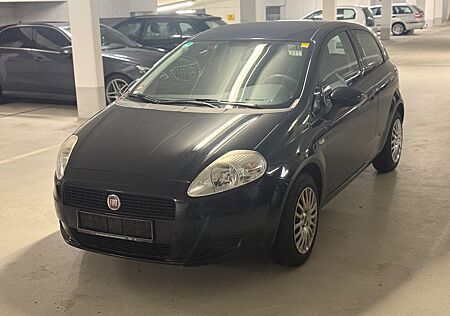 Fiat Grande Punto 1.2 8V Basis neü tüv