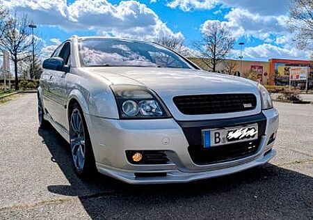 Opel Signum Sport 2.2 Direct Sport