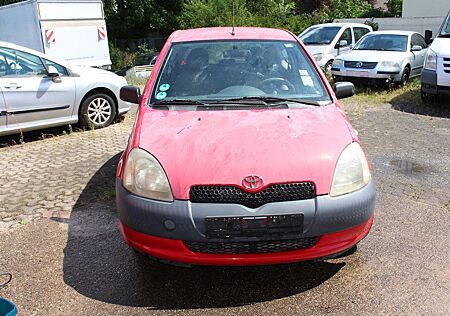Toyota Yaris 1.0 linea luna