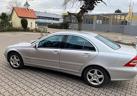 Mercedes-Benz C 180 Kompressor AVANTGARDE Avantgarde