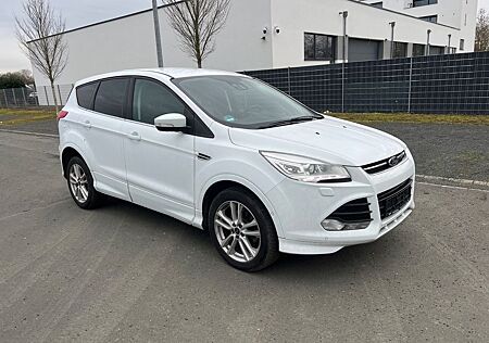 Ford Kuga Individual,Automatik,Navi,Kamera