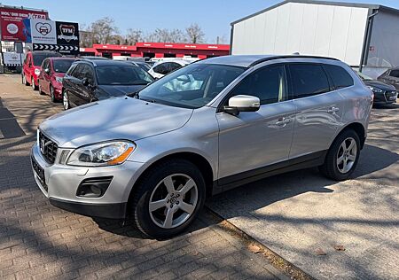 Volvo XC 60 XC60 Momentum AWD