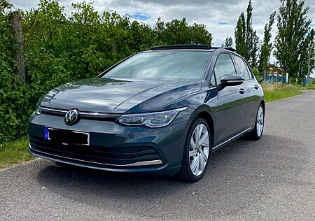 VW Golf Volkswagen 2.0 TDI DSG *Matrix*Pano*AHK*Garantie*