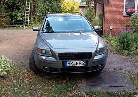 Volvo V50 2.4 -