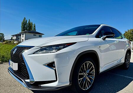 Lexus F-SPORT Vollausstattung / Top gepflegt