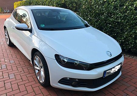 VW Scirocco Volkswagen 1.4 TSI 90kW -