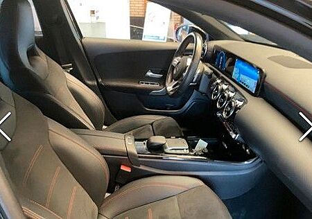Mercedes-Benz A 180 -