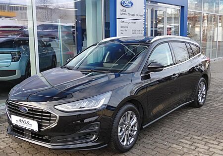 Ford Focus 1.0 MHEV Titanium Edition Lageraktion