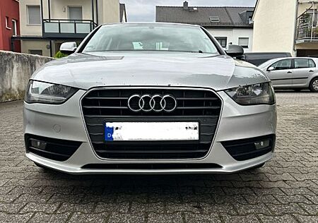 Audi A4 2.0 TDI - Limousine - guter Zustand - LEDER