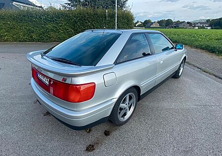 Audi S2 2.2 Coupe -