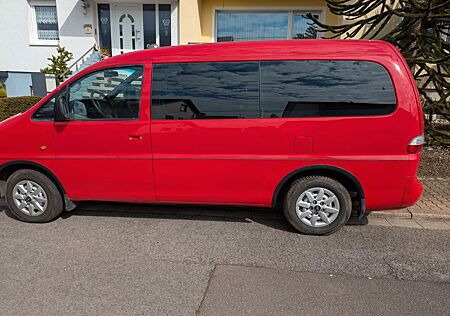 Hyundai H-1
