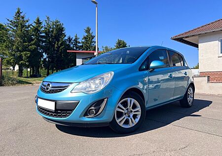 Opel Corsa 1.4 Selection Selection