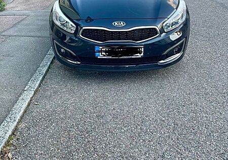 Kia Cee'd gebraucht kaufen Kia Cee'd / Ceed 1.6 CRDi DCT Platinum Edition S...