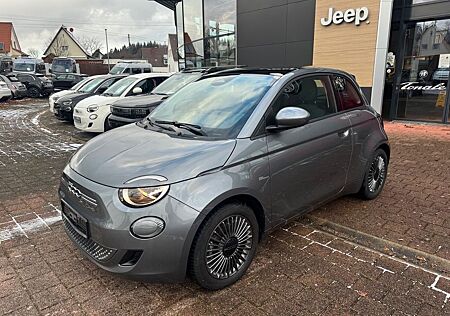 Fiat 500E ICON NAVI KAMERA SITZHEIZUNG CARPLAY GLASDA