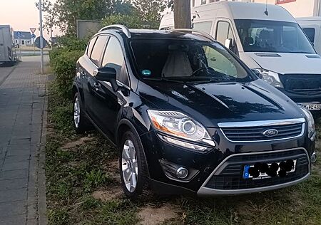 Ford Kuga 2,0 TDCi 4x4 120kW Titanium PowerShift ...