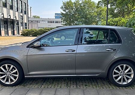 VW Golf Volkswagen VII 2.0 TDI BMT Highline/Leder/Massagesitze