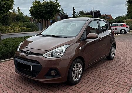 Hyundai i10 1.0 Lenkrad+SHZ Klima