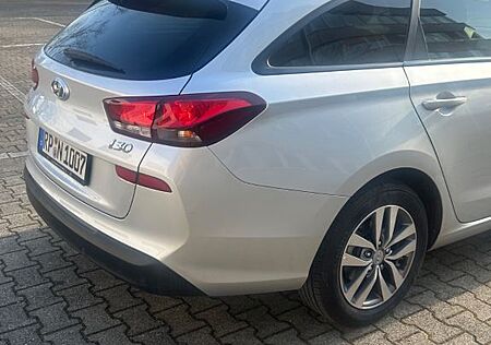 Hyundai i30 1.4 Select Select