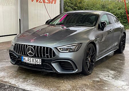 Mercedes-Benz AMG GT 63 S 4MATIC+ S. Gepflegt MULTIBEAM LED