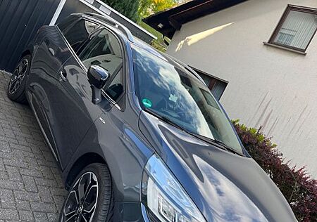 Renault Clio ENERGY TCe 120 BOSE Edition Grandtour B...