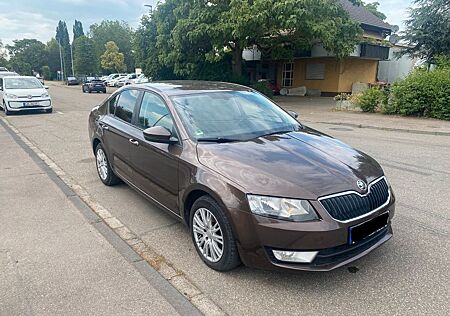 Skoda Octavia 1.6 TDI Green tec DSG Elegance