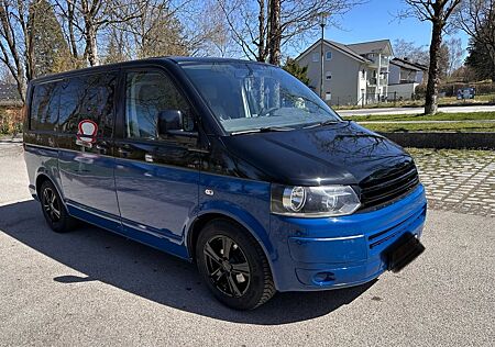 VW T5 Transporter Volkswagen Motor Neu