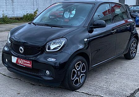 Smart ForFour Prime_Panorama_Leder_Navi_Rückfahrkamera_LEDPake