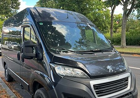 Peugeot Boxer 2.0HDI 160 8 Sitzer