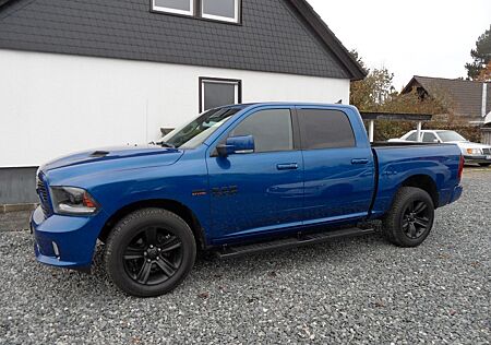 Dodge RAM 5.7 Sport, Hemi, 4x4 Crewcab, erst 49800 KM