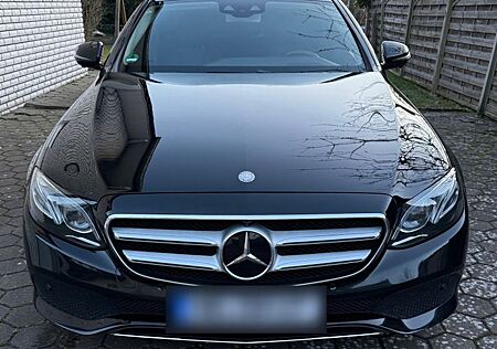 Mercedes-Benz E 350 E 350d AVANTGARDE Autom. AVANTGARDE