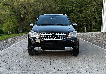 Mercedes-Benz ML 320 Mercedes ML 350 CDI AMG H&K/AHK/HUO5.27/DESIGNO