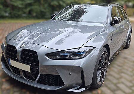 BMW M3 Competition xDrive Touring/Carbon/Schalensitz