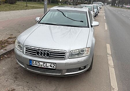 Audi A8 3.0 TDI tiptronic quattro -