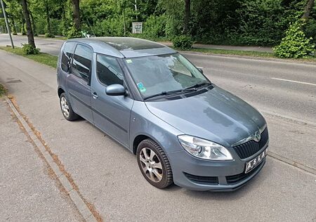Skoda Roomster Style*PANO*1HD*TÜV-NEU