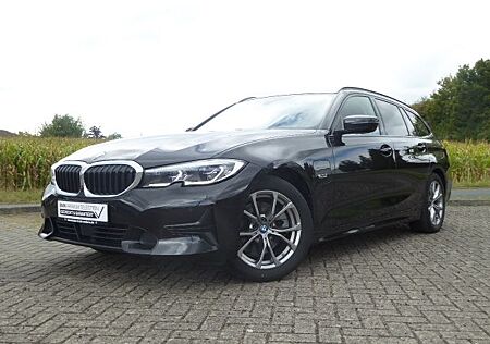 BMW 320 e Touring Sport Line Laser Leder Panoramadac