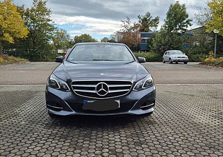 Mercedes-Benz E 220 BlueTEC BE Edition ELEGANCE Autom. Edi...