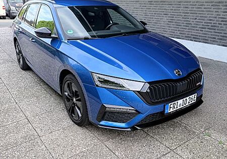 Skoda Octavia RS iV FIRST EDITION Kombi MATRIX GRA PDC