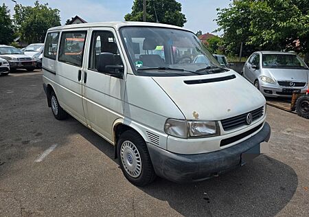 VW T4 Caravelle Volkswagen 2.5 TDI Kat
