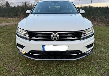 VW Tiguan Volkswagen 2.0 TDI SCR DSG BMT Highline Highline