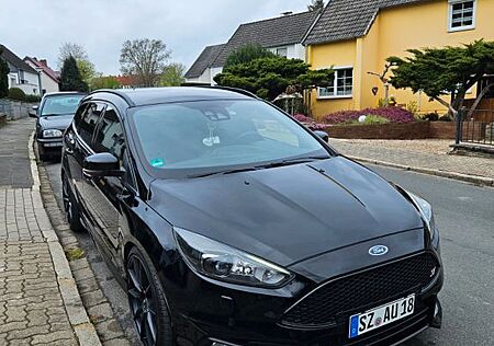 Ford Focus 2,0 EB ST Leder-Sport-Paket Turnier ST