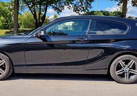 BMW 118 gebraucht kaufen BMW 118d xDrive Sport Line Sport Line