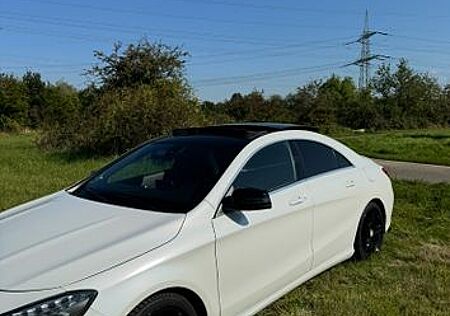 Mercedes-Benz CLA 220 CDI DCT Urban Urban