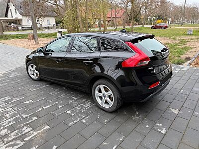 Volvo V40 D2 Geartronic LINJE YOU! LINJE YOU!